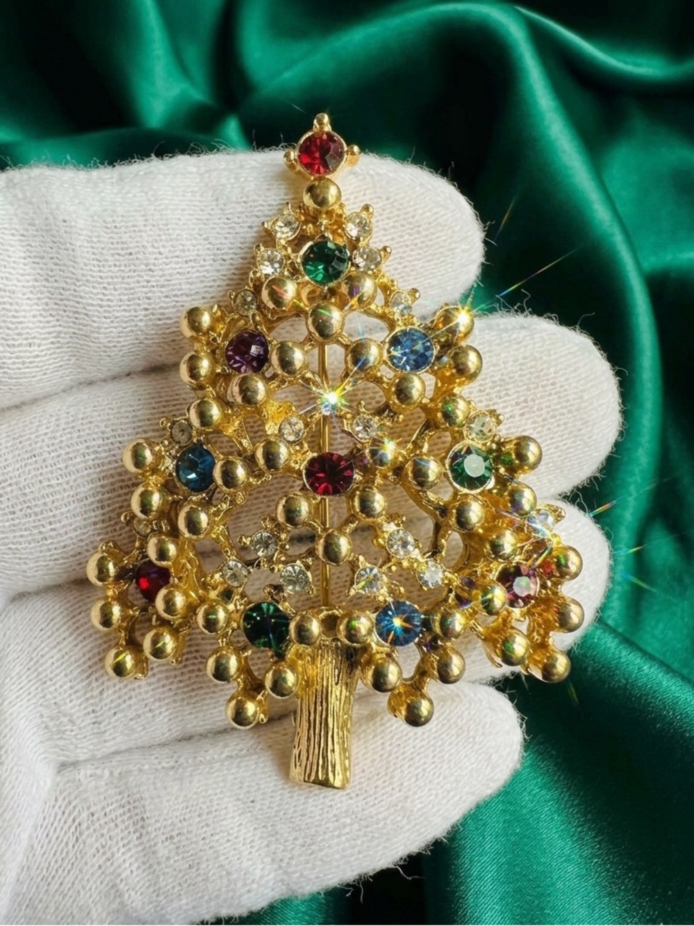 Vintage Signed EISENBERG Gold Christmas Tree Brooch Rhinestone Holiday Pin MINT